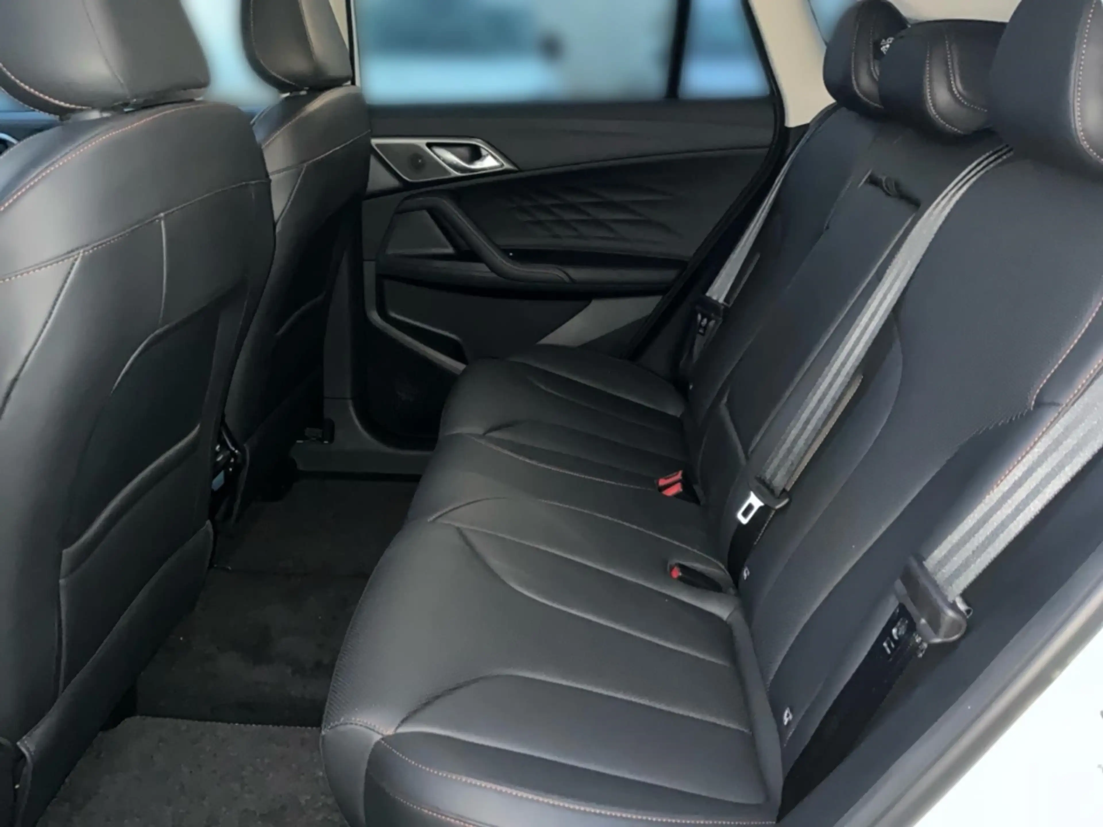 MG HS PHEV LUXURY  Navi Leder 360 Kamera LED DAB — photo 11