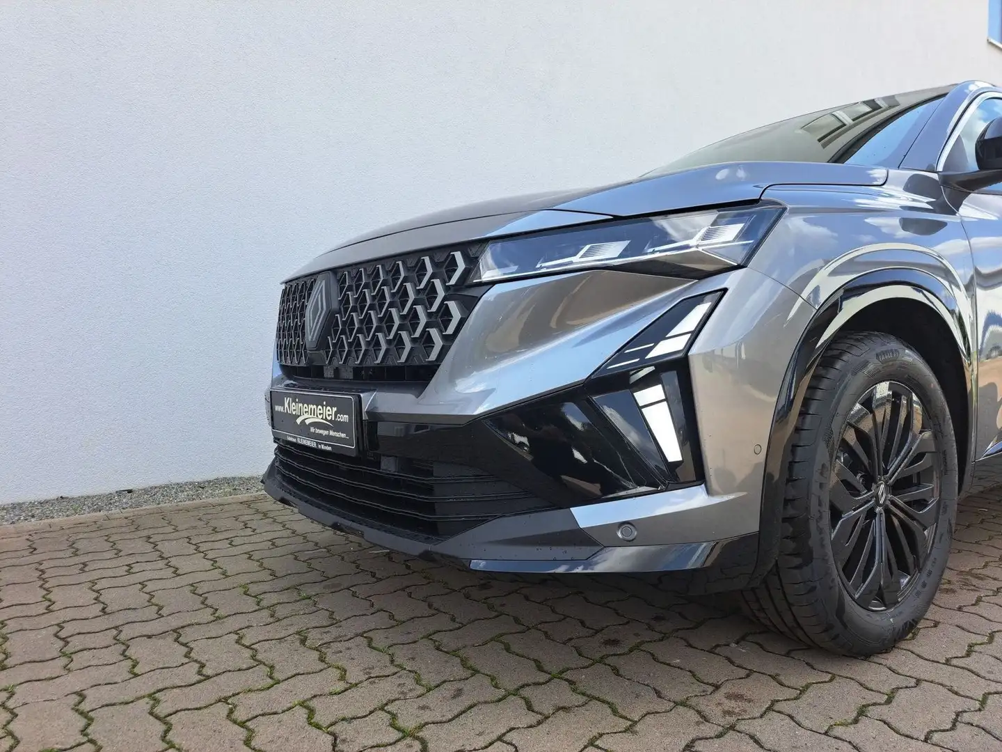 Renault Austral 1.3 Mild-Hybrid 160 Evolution Grau - 2