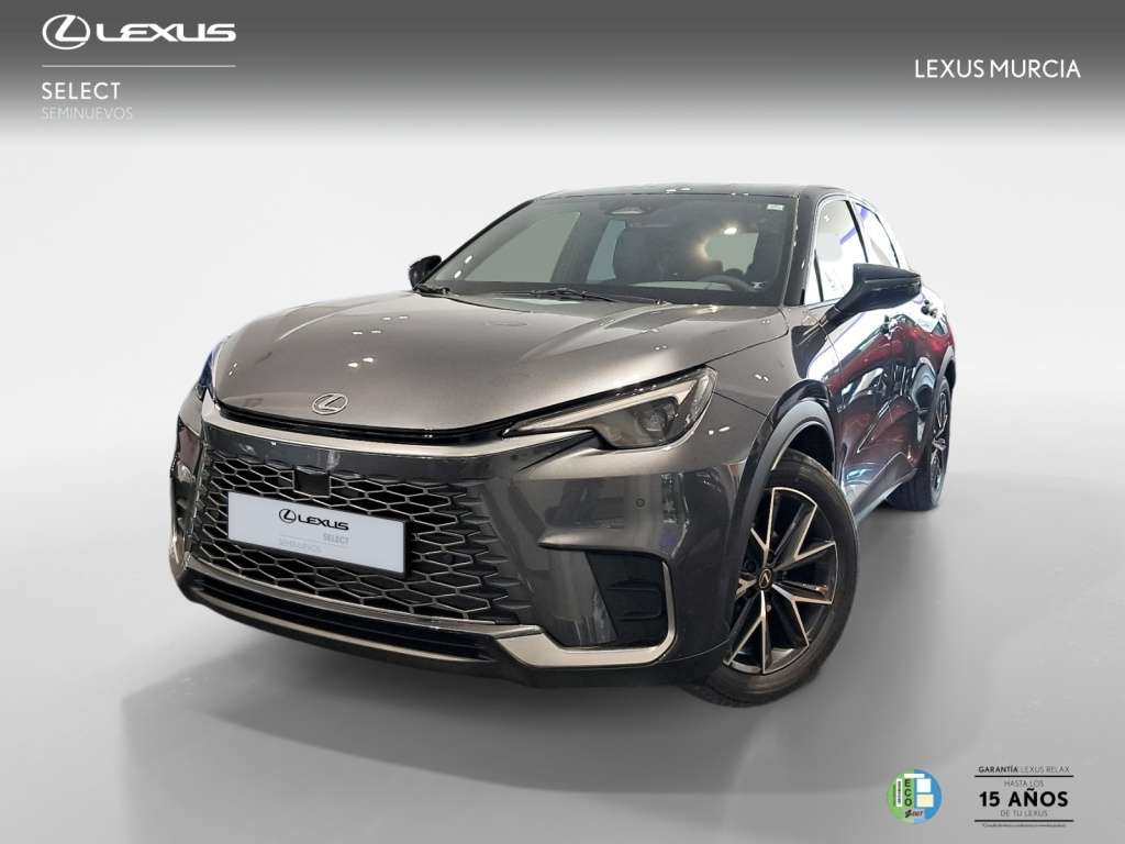Lexus LBX EMOTION - foto 1