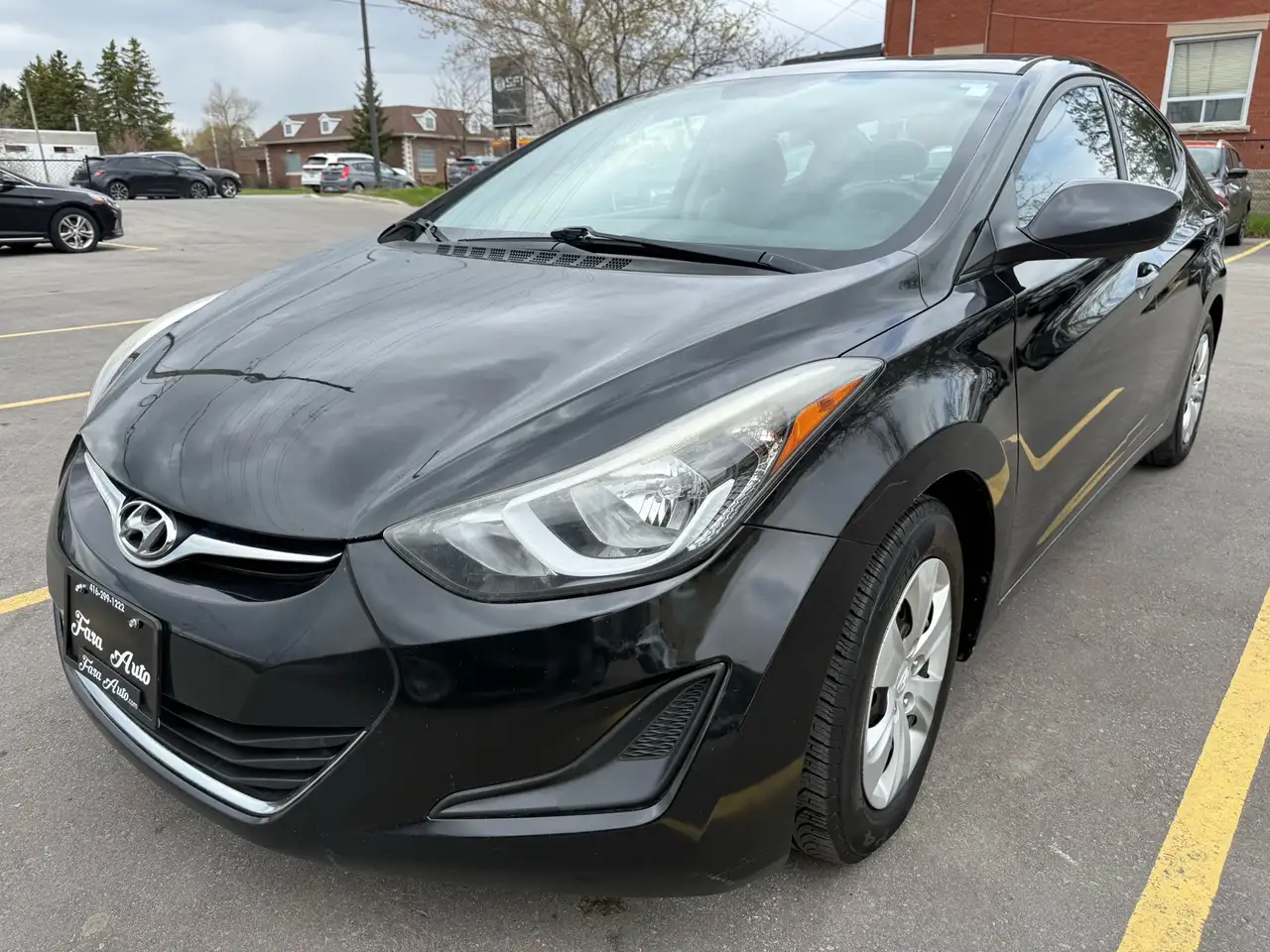 Hyundai ELANTRA снимка Hyundai ELANTRA