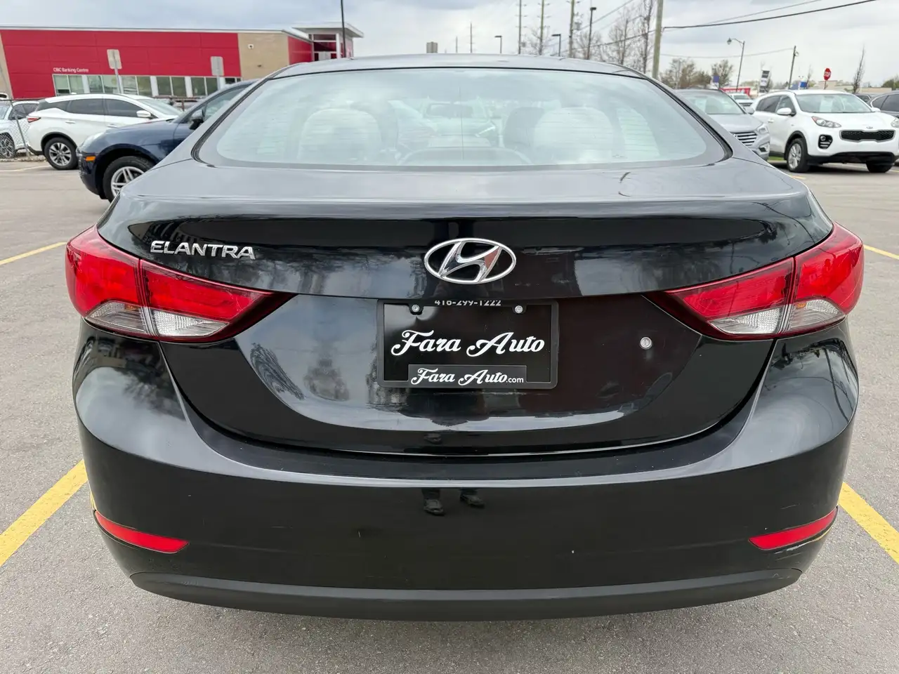 Hyundai ELANTRA снимка Hyundai ELANTRA