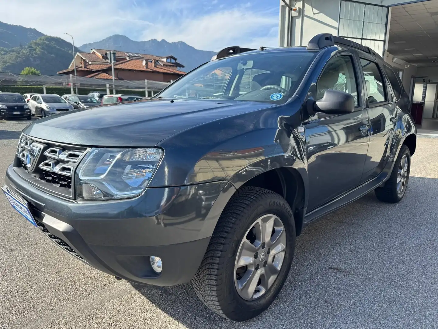 Dacia Duster LAUREATE GPL 1 PROP. EURO 6B Grigio - 1