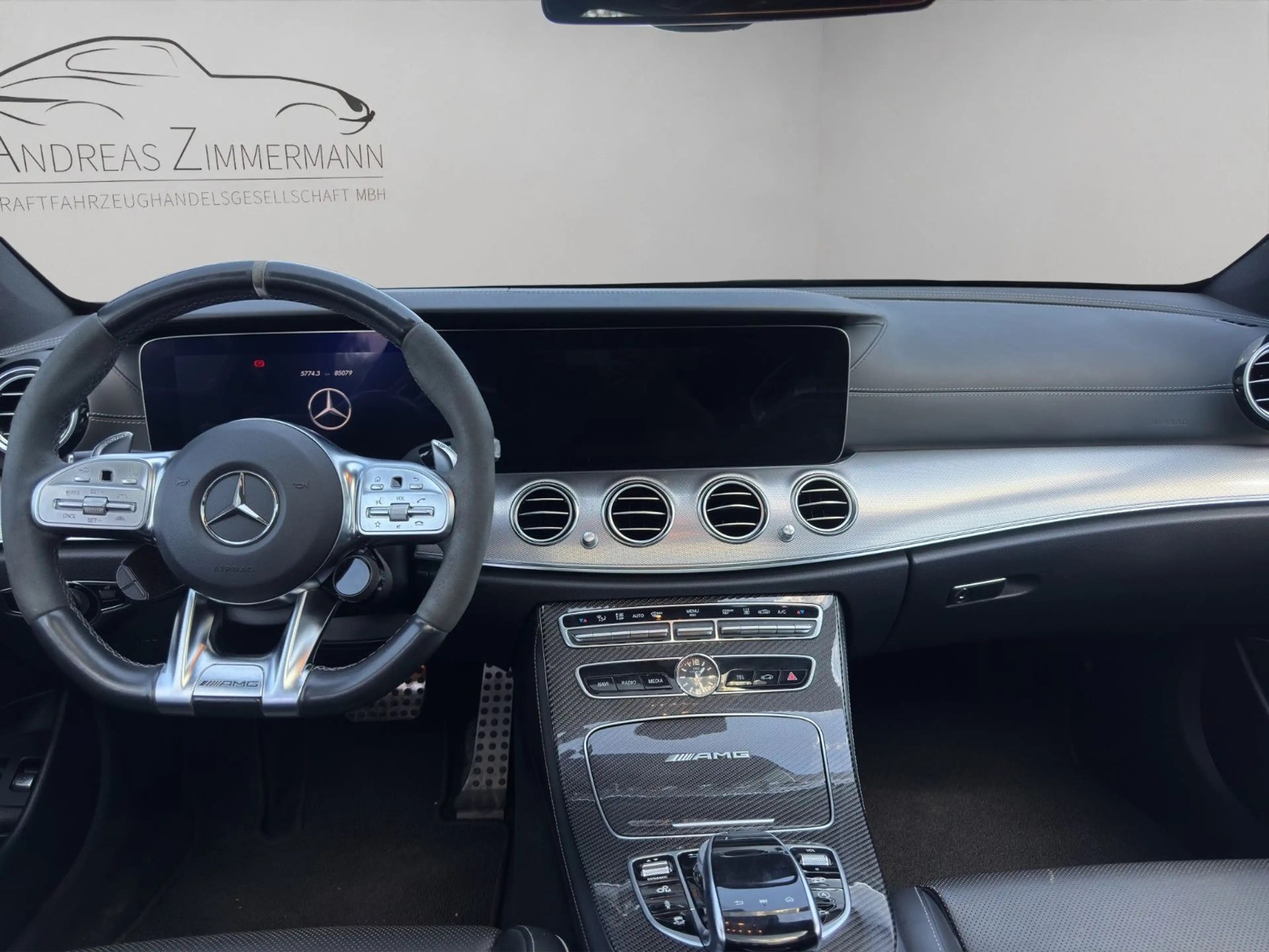 Mercedes-Benz E 63 AMG S 4M PANO/AHK/STHZ/SPOSI/DRIVERS/RIDE — photo 11