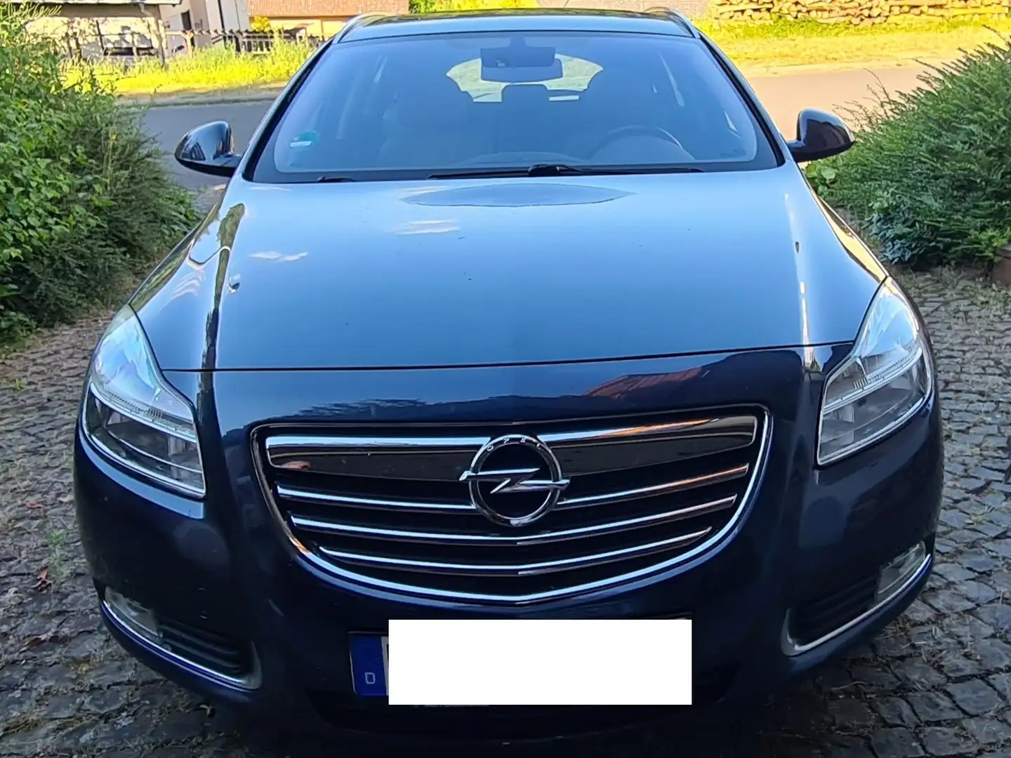 Opel Insignia Insignia 2.0 CDTI Sports Tourer Cosmo Blau - 1