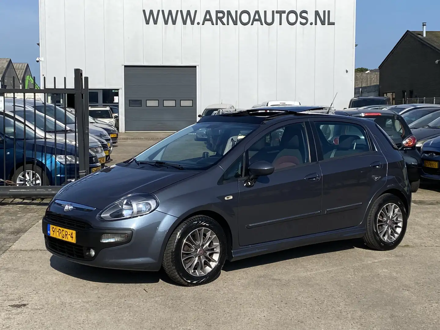 Fiat Punto Evo 1.3 M-Jet Dynamic EURO 5, 5-DEURS, AIRCO(CLIMA), C Blauw - 1