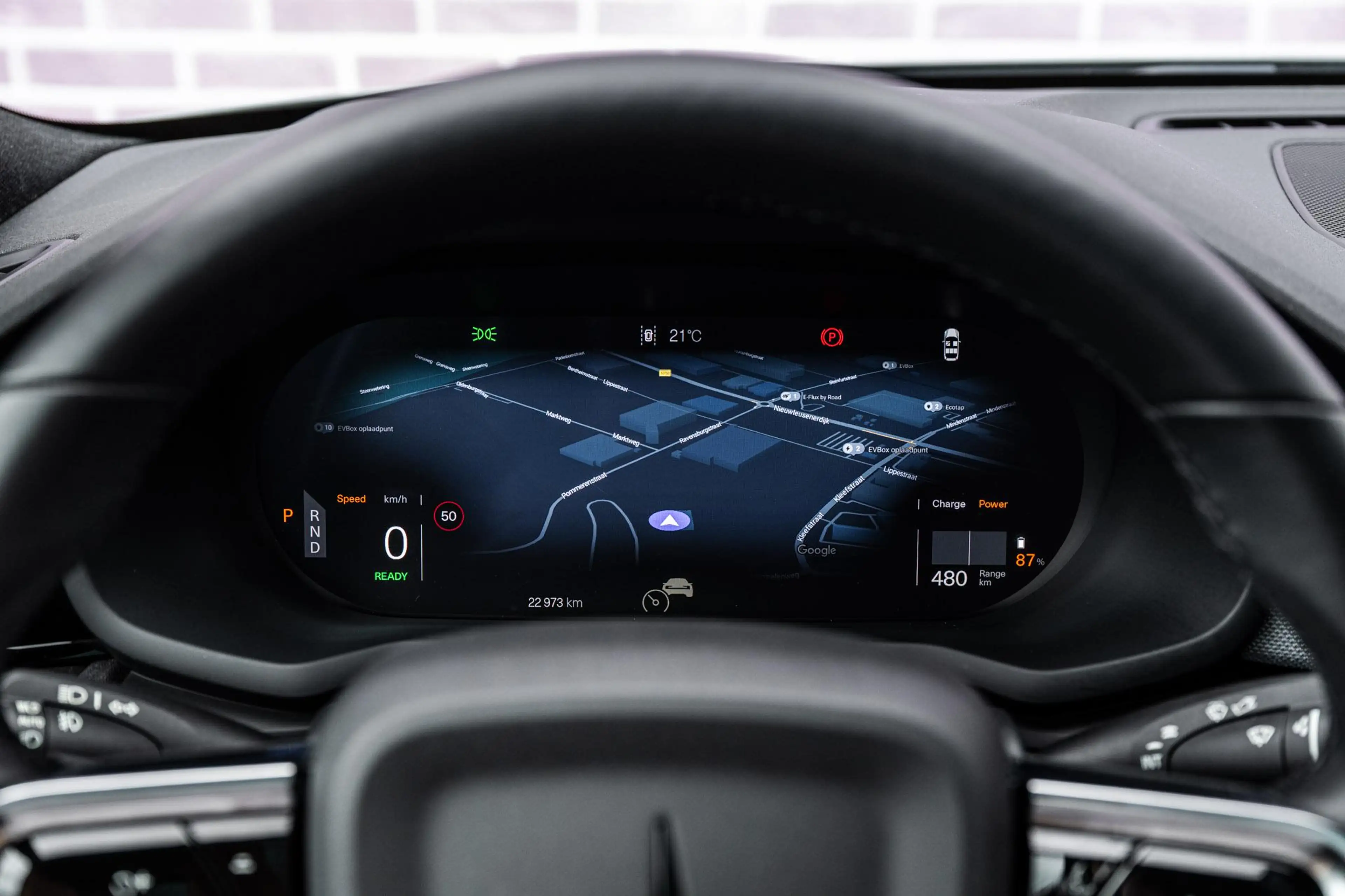 Polestar 2 Long Range Single Motor Plus 82 kWh — photo 13