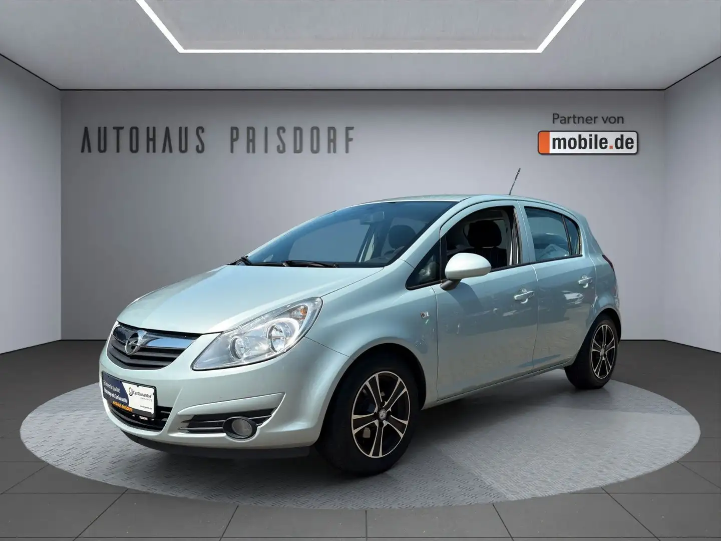 Opel Corsa D Edition Zielony - 1