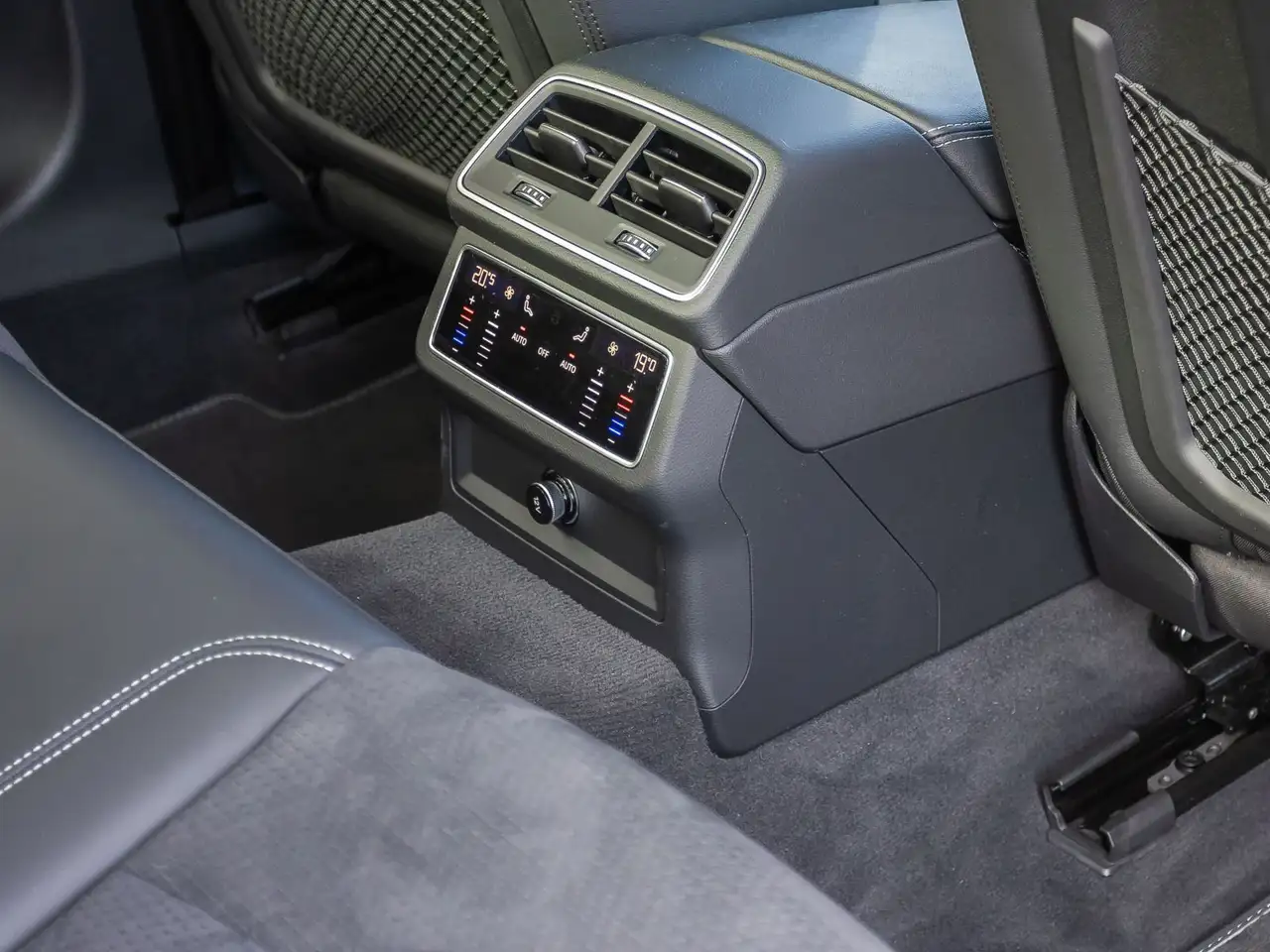 Audi A6 S line 50TFSIe Navi Matrix Standklima ACC EPH, миниатюра 27