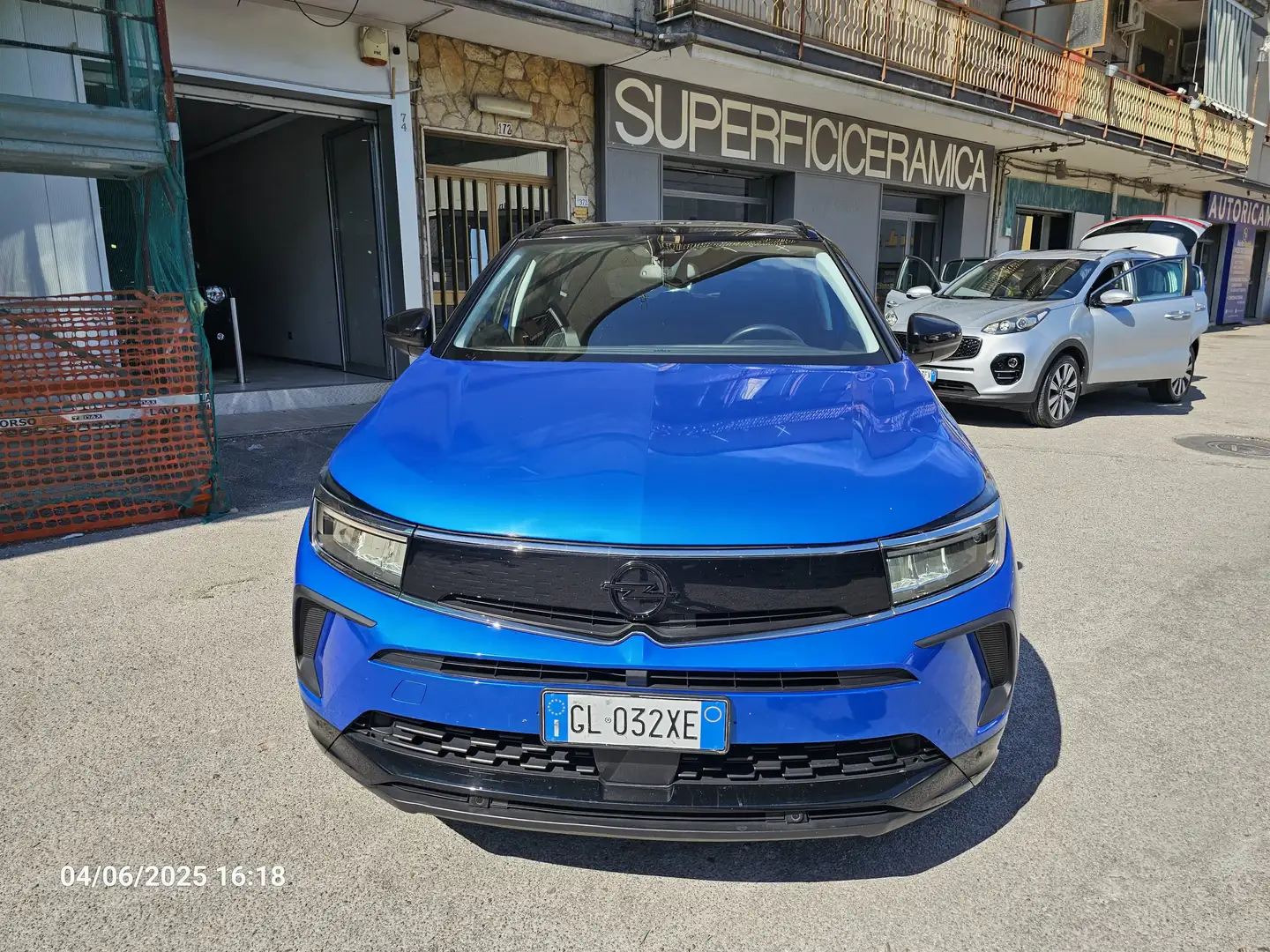 Opel Grandland X 1.2 Turbo Business Elegance cambio automatico Blu/Azzurro - 2