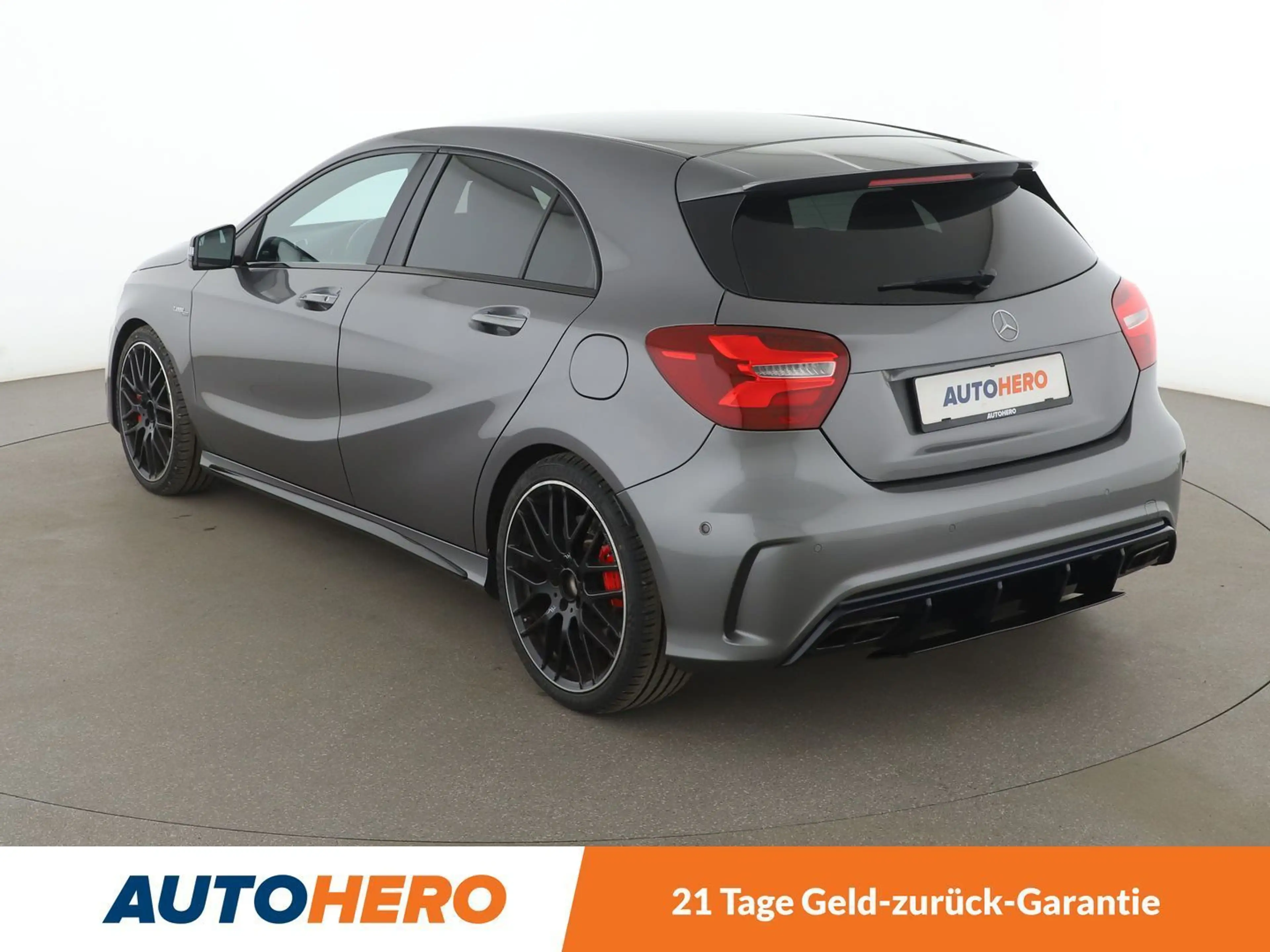 Mercedes-Benz A 45 AMG A 45 AMG 4Matic Sport Aut.*NAVI*LED*ACC*CAM*PDC* — photo 4