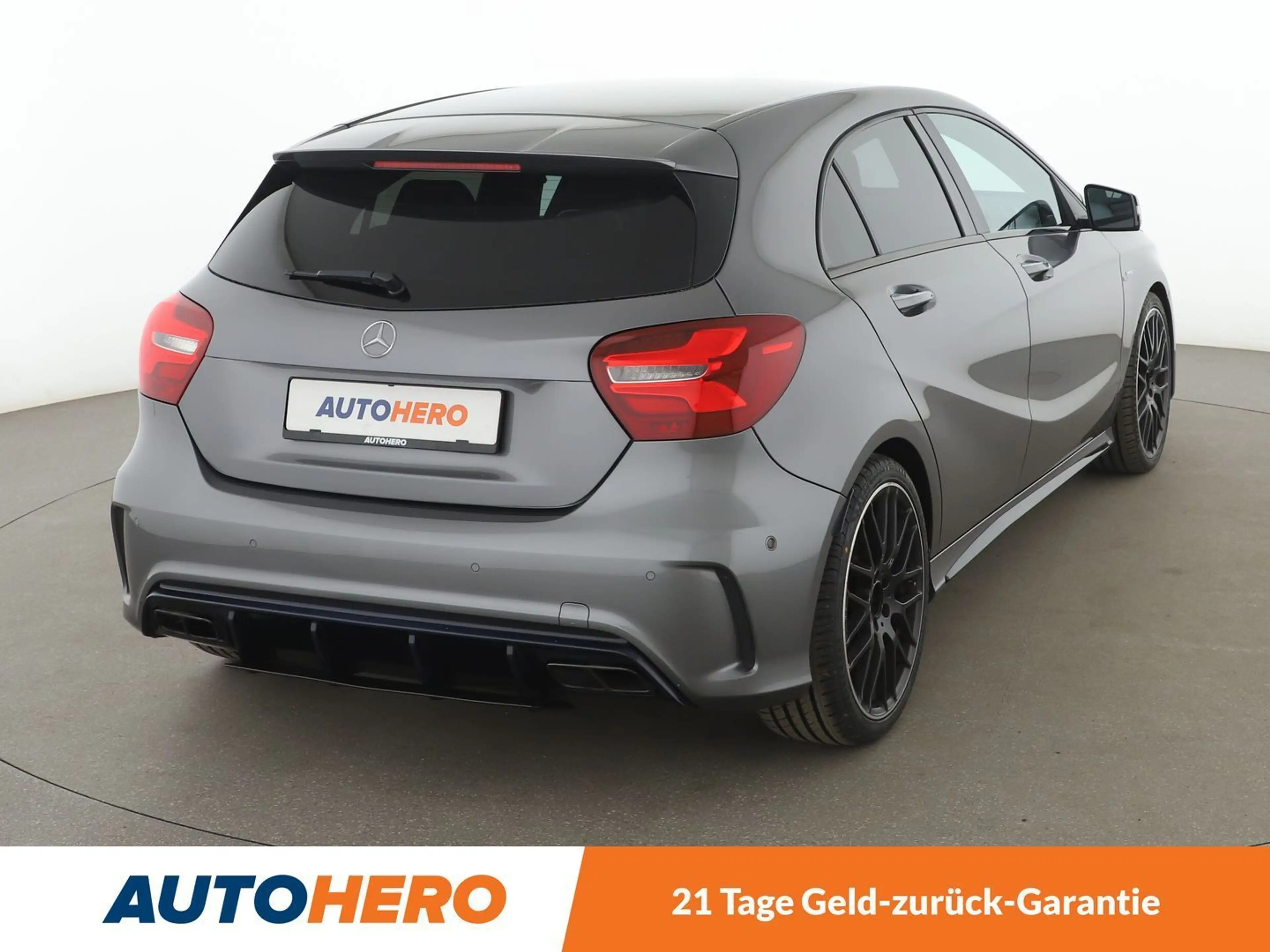 Mercedes-Benz A 45 AMG A 45 AMG 4Matic Sport Aut.*NAVI*LED*ACC*CAM*PDC* — photo 6