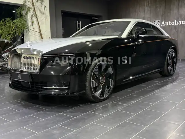 Rolls-Royce Spectre TWO TONE,STARLIGHT DOORS,FULL,UVP 541k