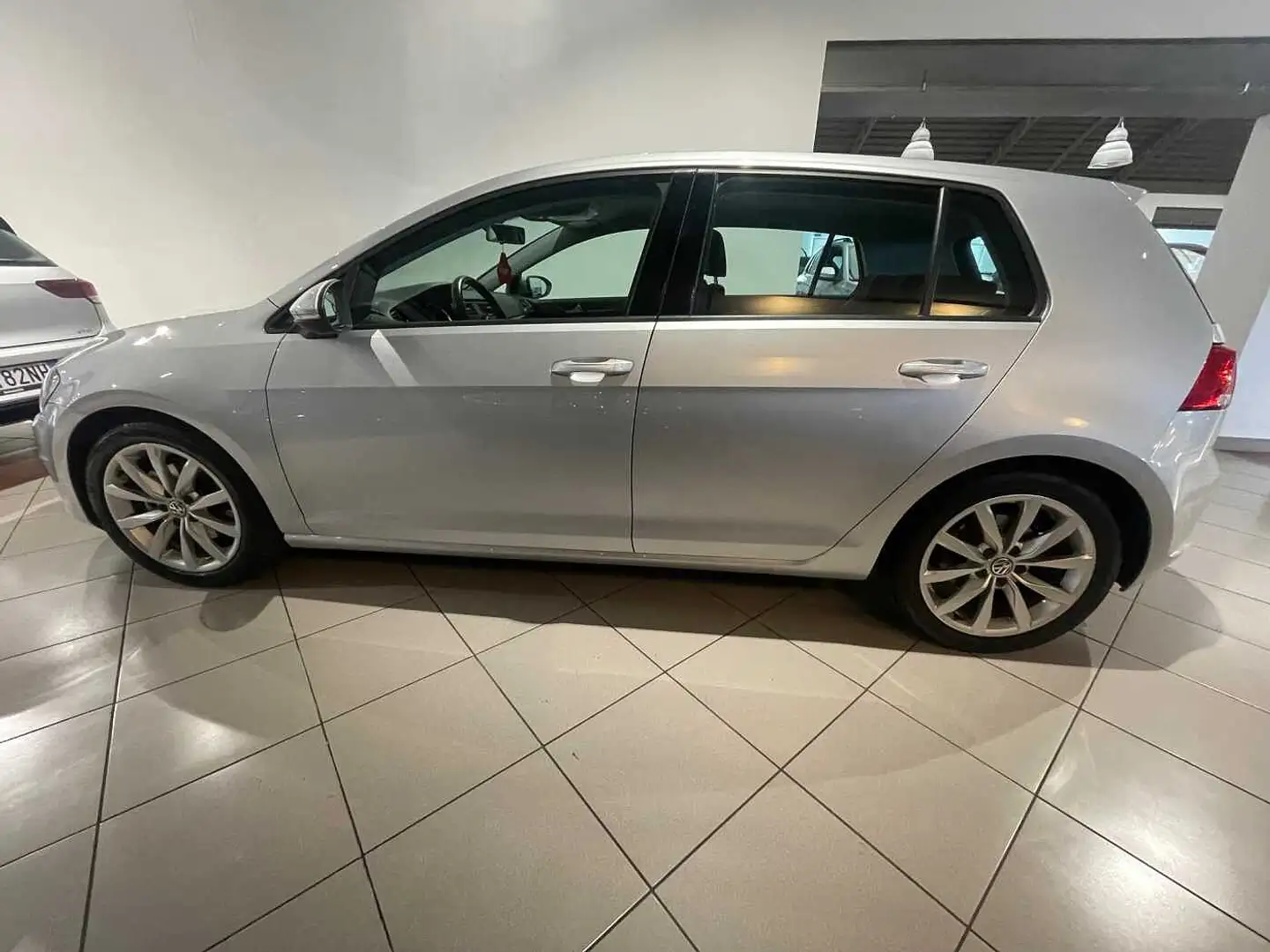Volkswagen Golf 7ª serie 1.4 TSI 5p. Highline BlueMotion Technolog Silber - 2
