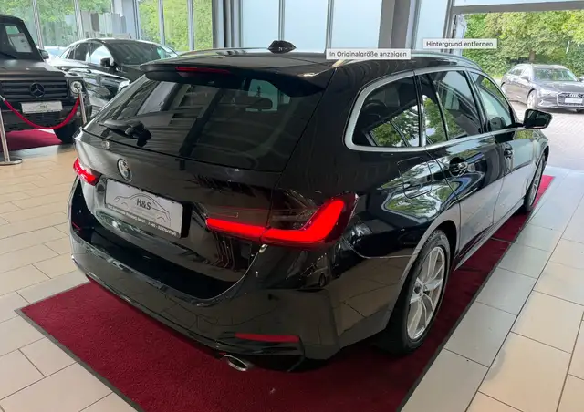 BMW 3 Series view 4