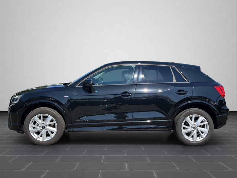 Audi Q2 35 TFSI S line Navi, Matrix-LED, RFK — photo 7