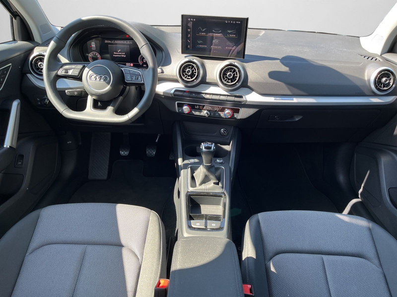 Audi Q2 35 TFSI S line Navi, Matrix-LED, RFK — photo 3