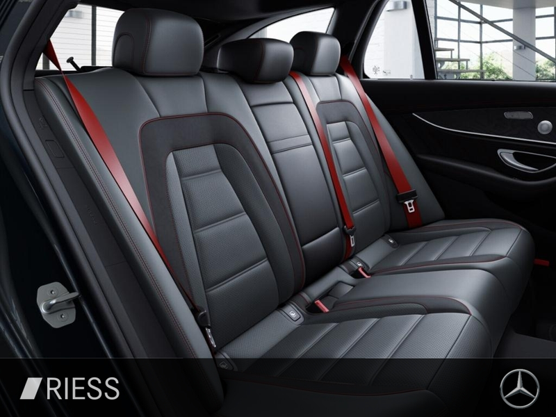 Mercedes-Benz E 53 AMG 4MATIC+ T-Modell AMG PANO PERFO-SITZ HUD — photo 12
