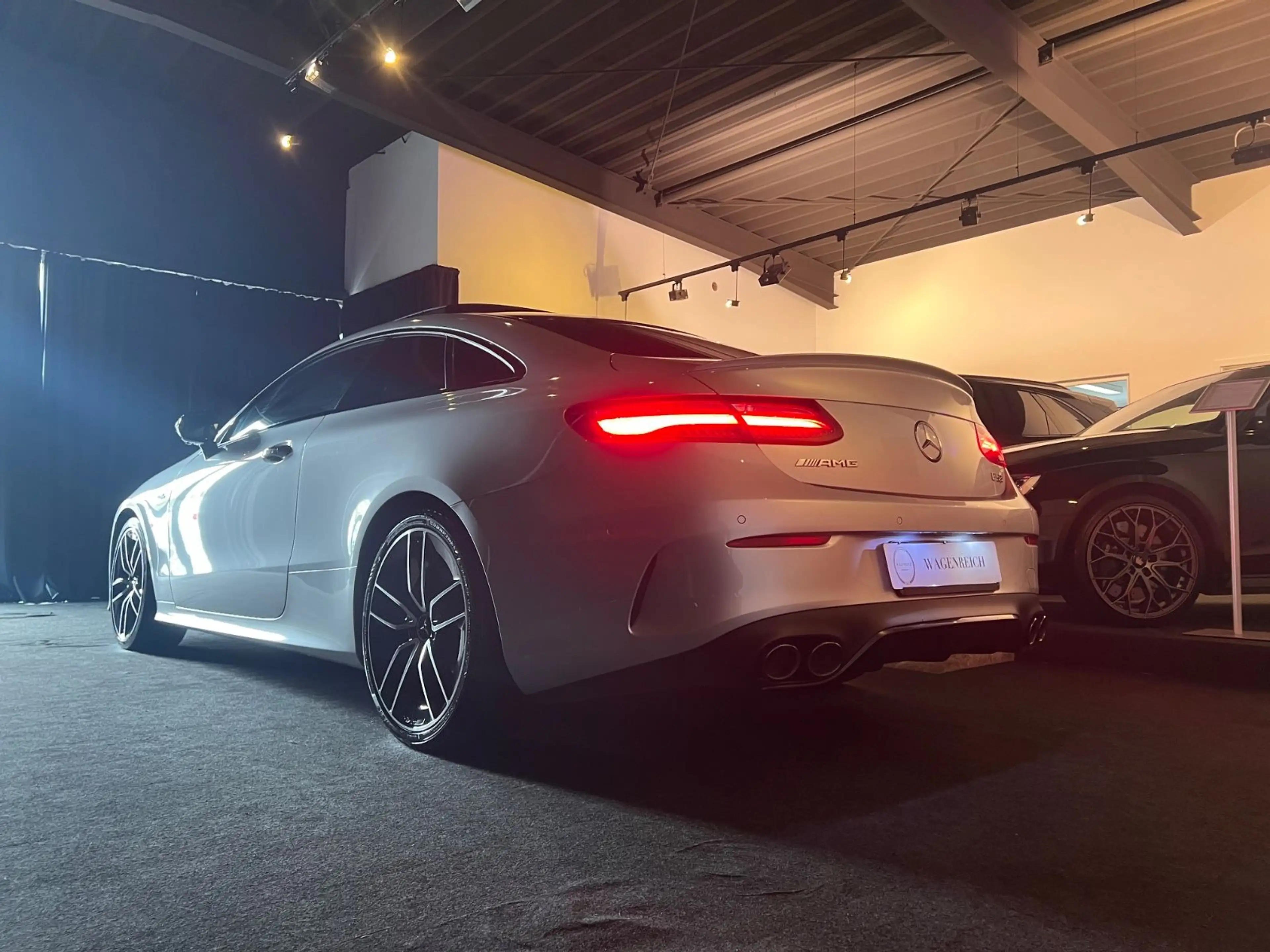Mercedes-Benz E 53 AMG E Coupe — photo 5