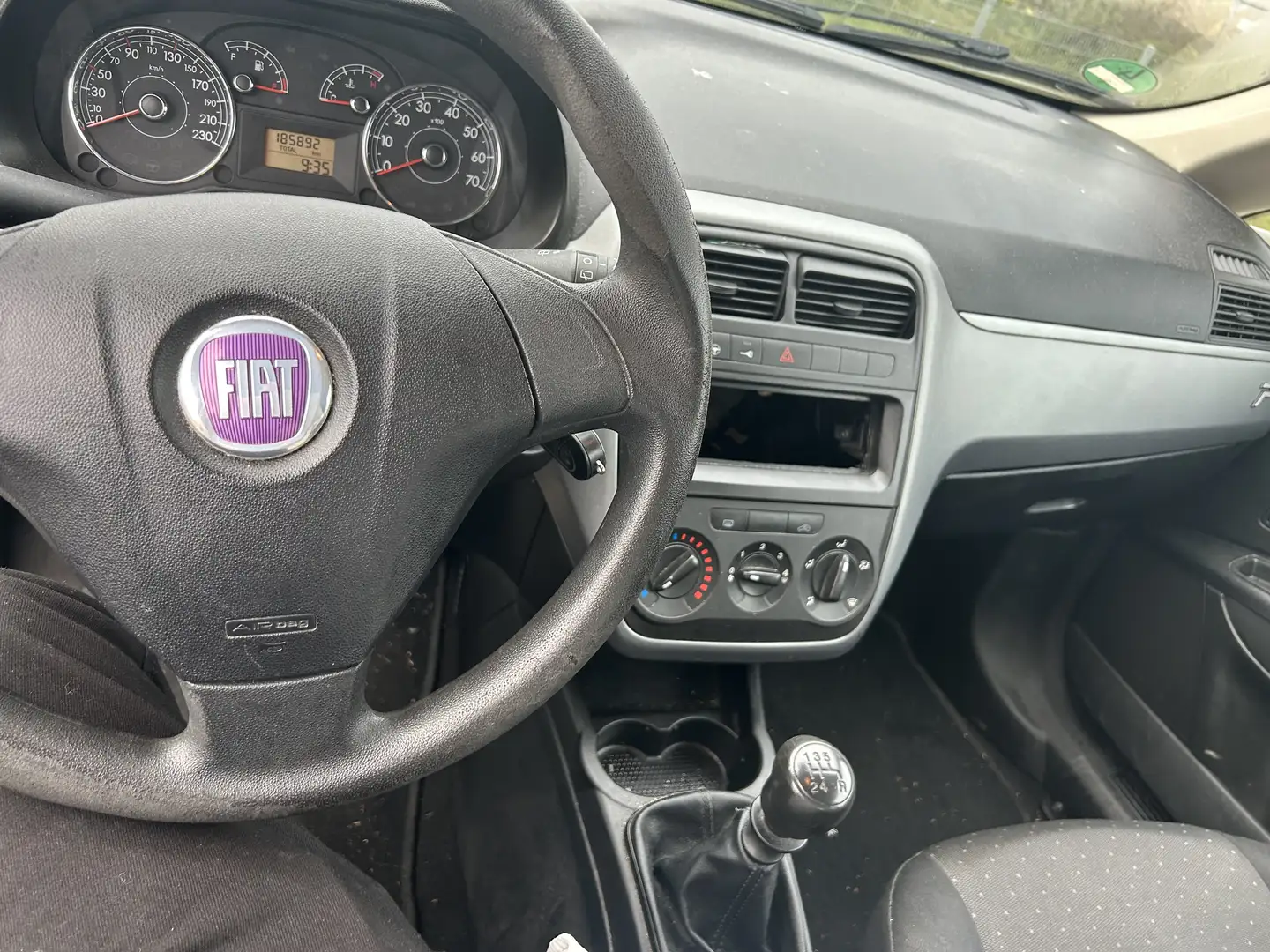 Fiat Punto 1.2 8V Active - 2