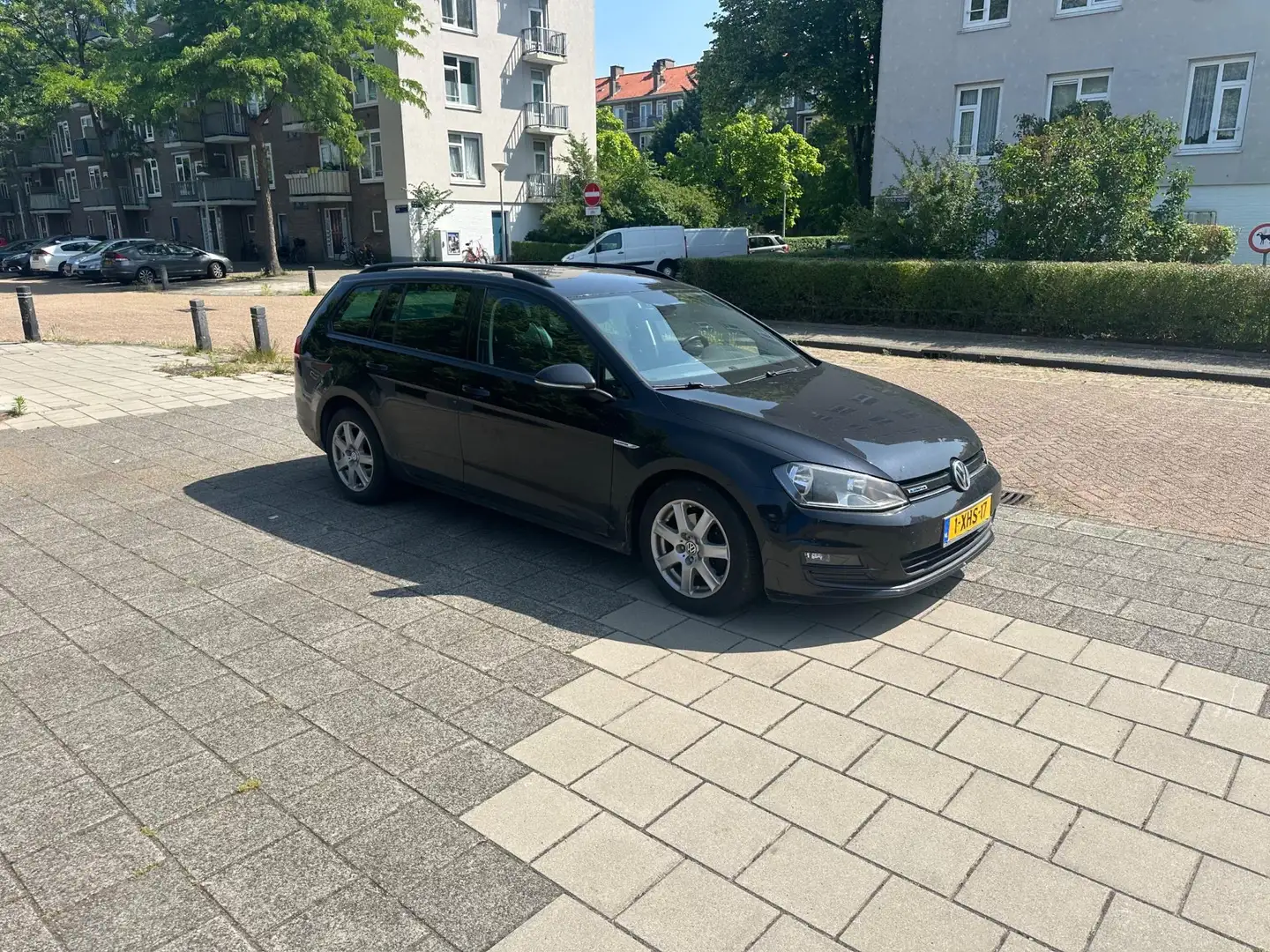 Volkswagen Golf Variant 1.6 TDI Comfortline BlueMotion Cruise ACC Noir - 2