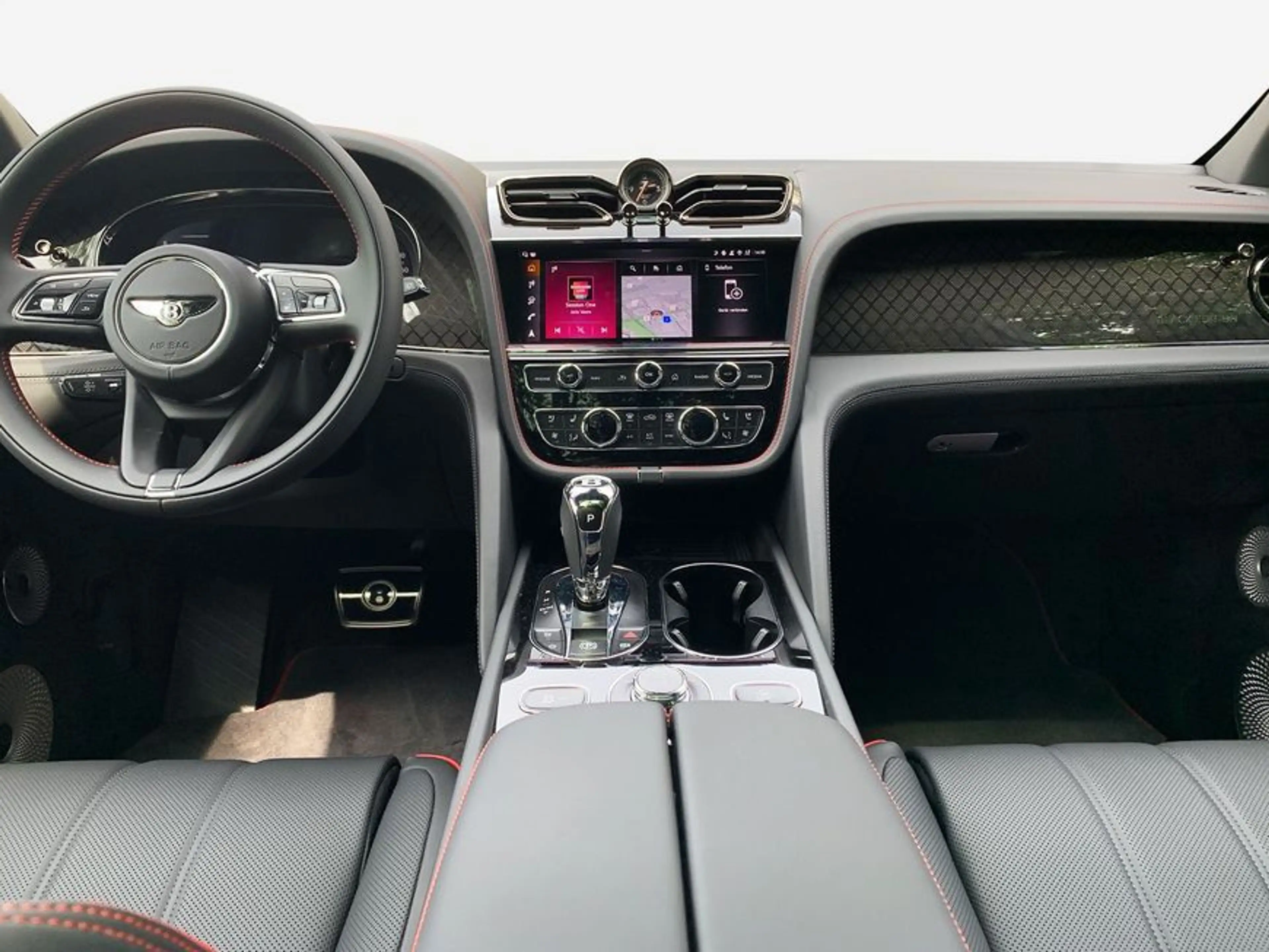 Bentley Bentayga New Bentayga V8 S Black Edition — photo 4