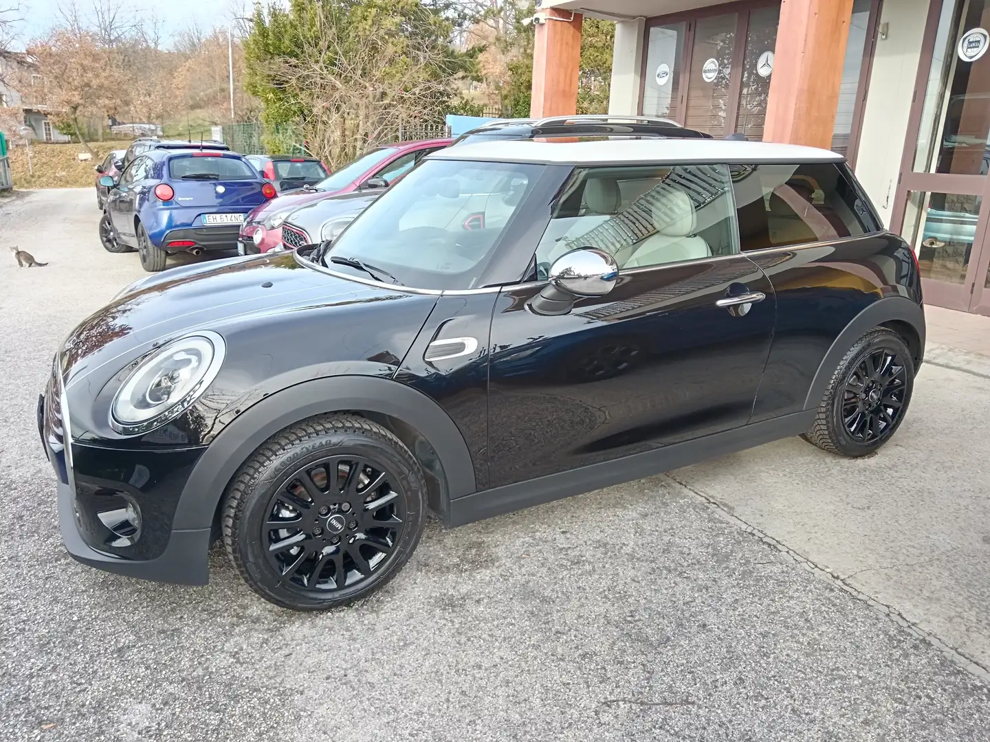 MINI Cooper 1.5 TURBO 136CV + TETTO PELLE NAVI HARMAN KARDON - 2
