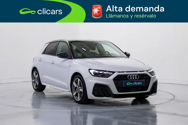 Audi A1 view 3