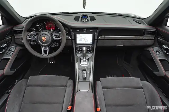Porsche 991 911 Carrera GTS Cabrio PDK SPORTDESIGN BOSE 18-WE Ansicht 30