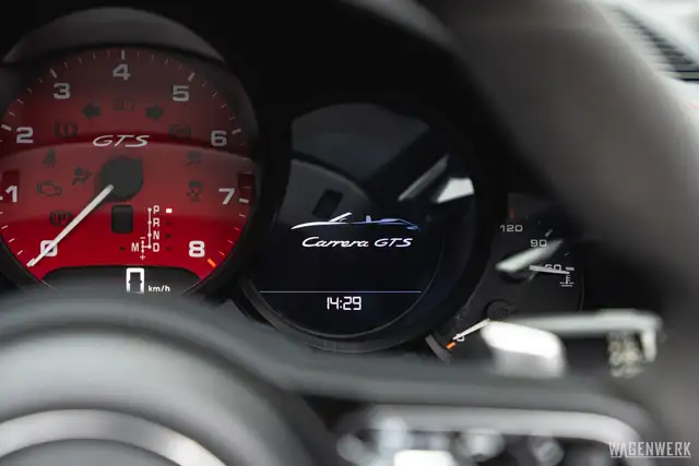 Porsche 991 911 Carrera GTS Cabrio PDK SPORTDESIGN BOSE 18-WE Ansicht 48