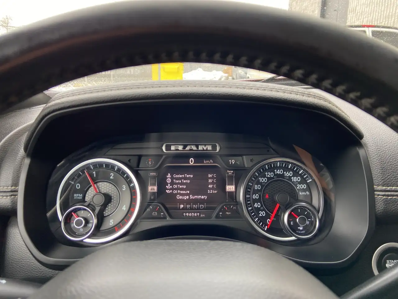 RAM 3500 снимка RAM 3500