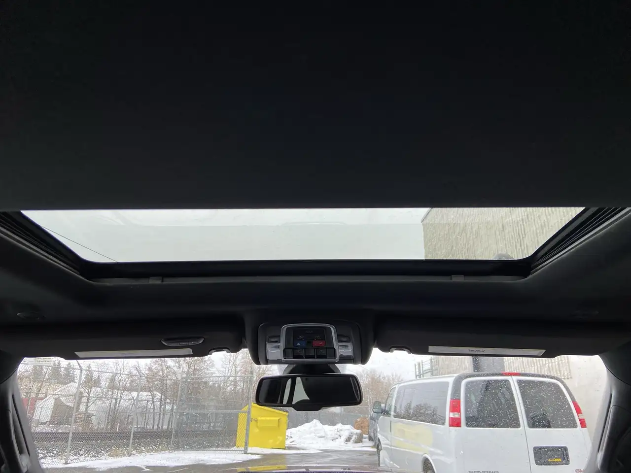 RAM 3500 снимка RAM 3500