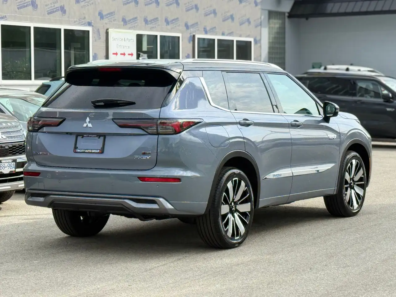 Mitsubishi Outlander снимка Mitsubishi Outlander