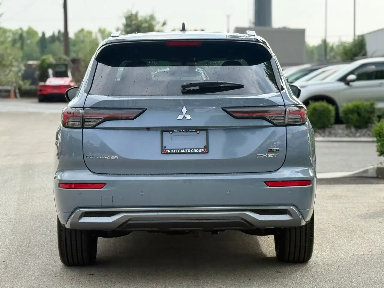 Mitsubishi Outlander снимка Mitsubishi Outlander