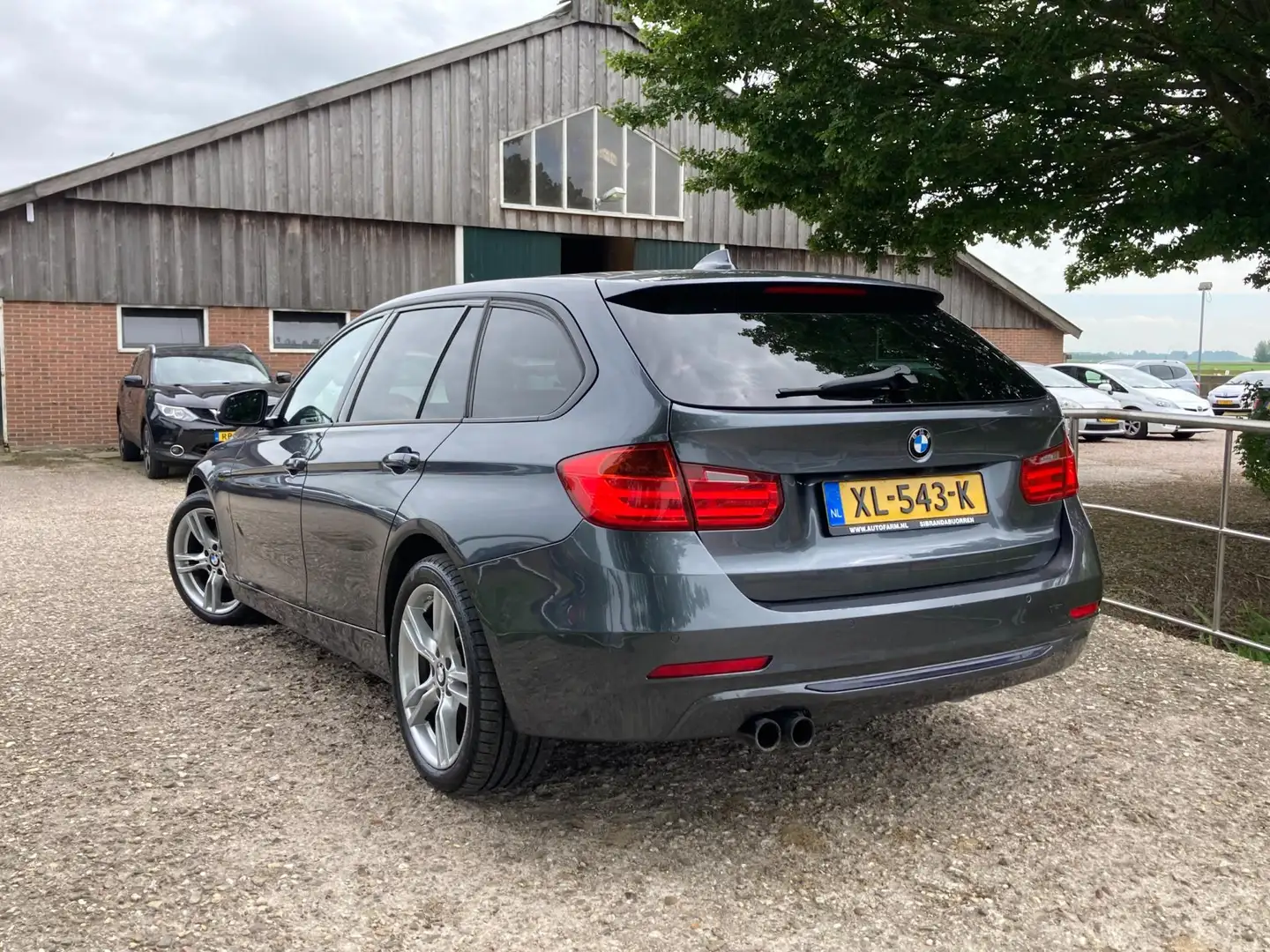 BMW 330 3-serie Touring 330d xDrive High Executive | Autom Gris - 2