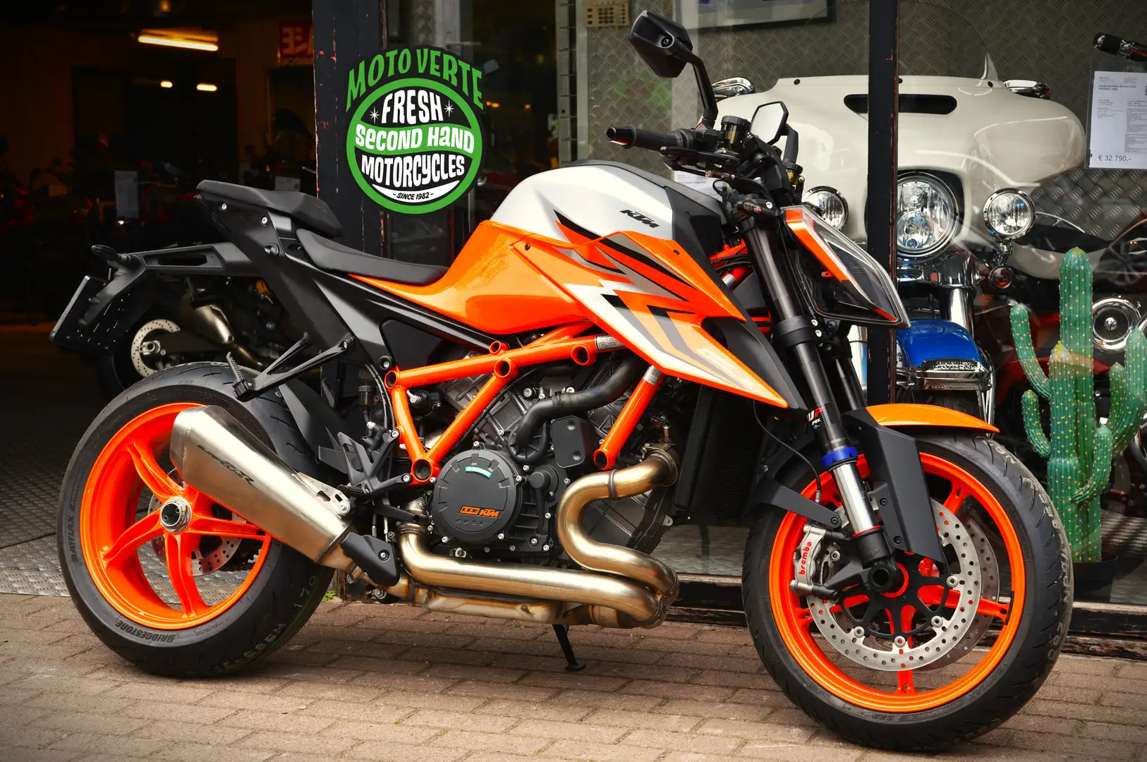 KTM 1290 Super Duke R EVO NEUVE!!! (TVAC) ***MOTO VERTE*** Oranžová - 1