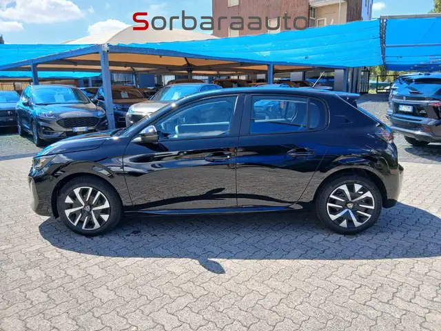 Peugeot 208 view 3