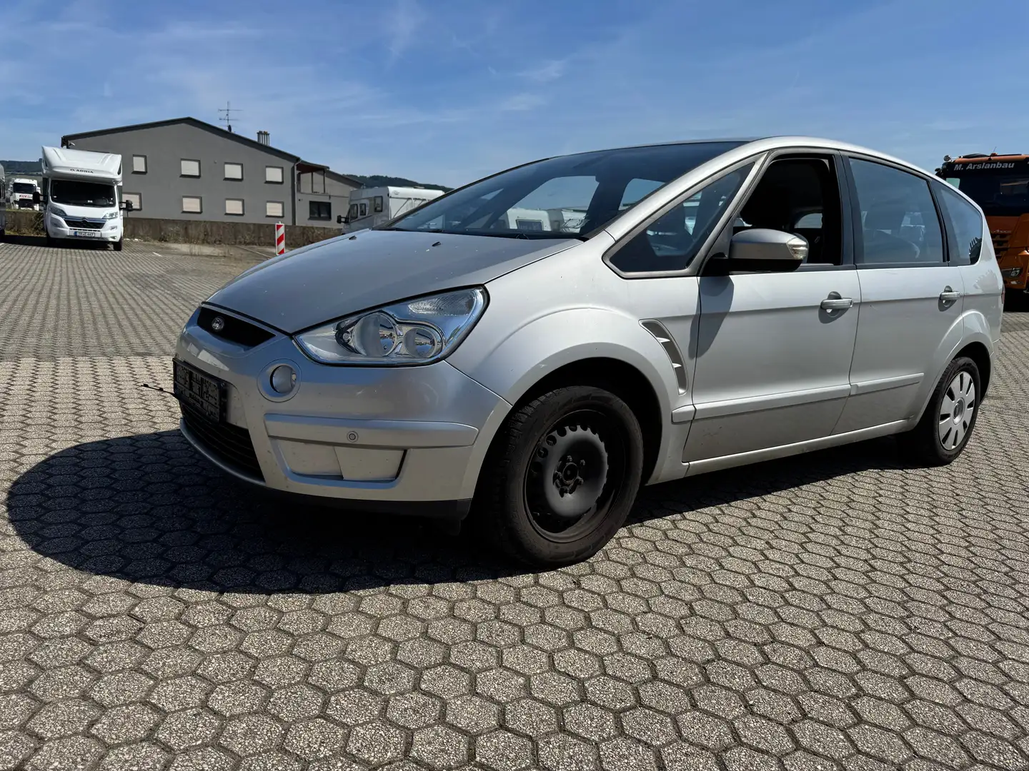 Ford S-Max Titanium Silber - 2