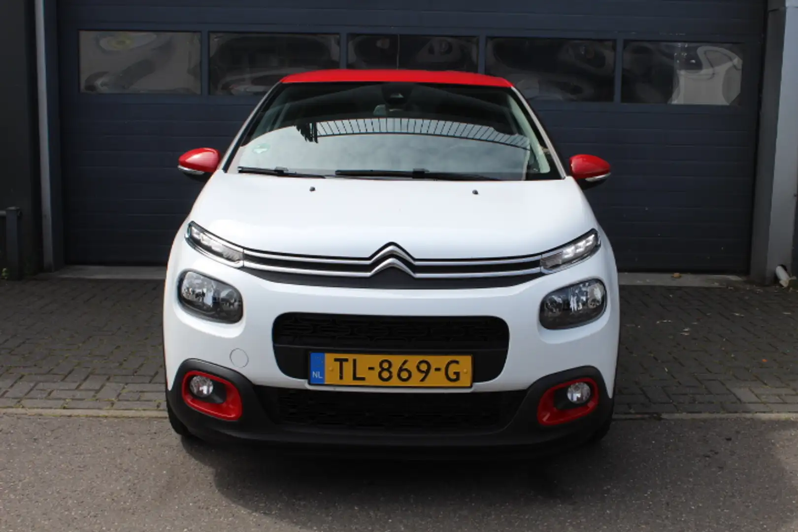 Citroen C3 1.2 PureTech S&S Shine Camera Navi, Climate contro Blanc - 2