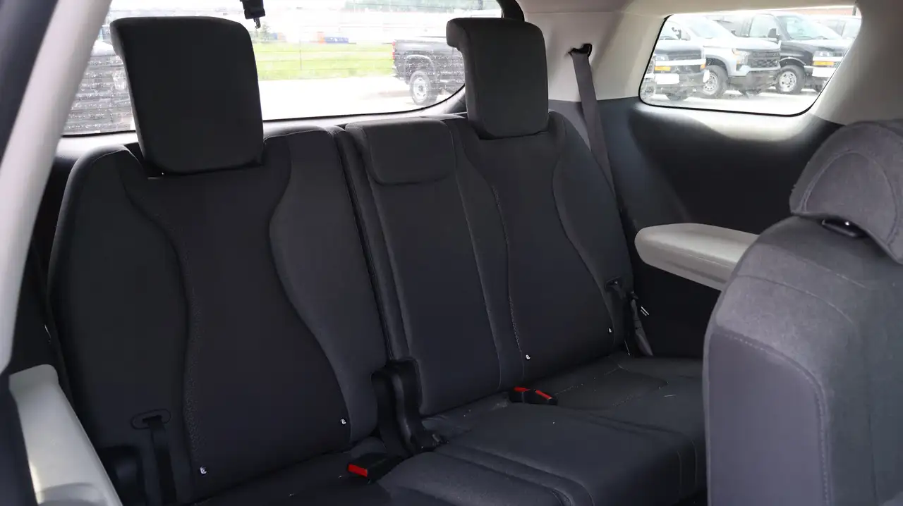 Kia Carnival photo Kia Carnival