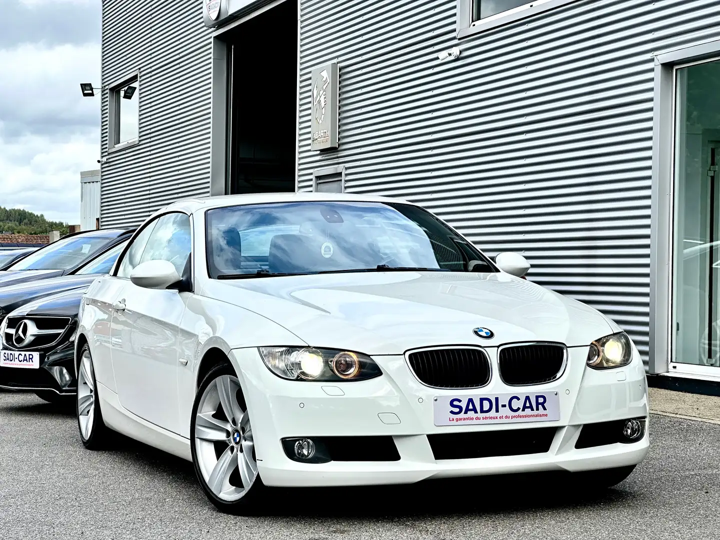 BMW 320 Cabriolet 320 d 163cv PACKSPORT Blanc - 1