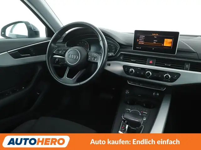 Audi A4 view 13