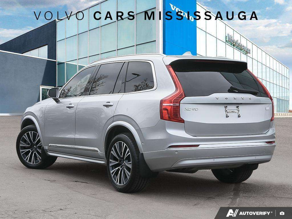 2022 Volvo XC90 Plug-In Hybrid alt 4