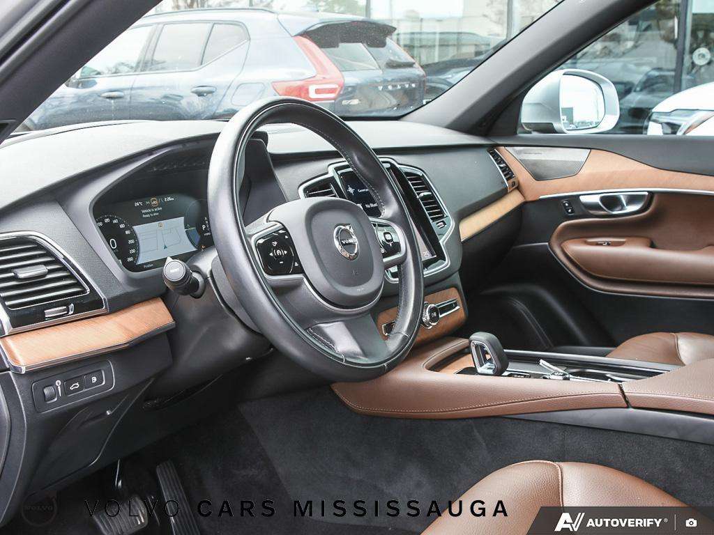 2022 Volvo XC90 Plug-In Hybrid thumb 13