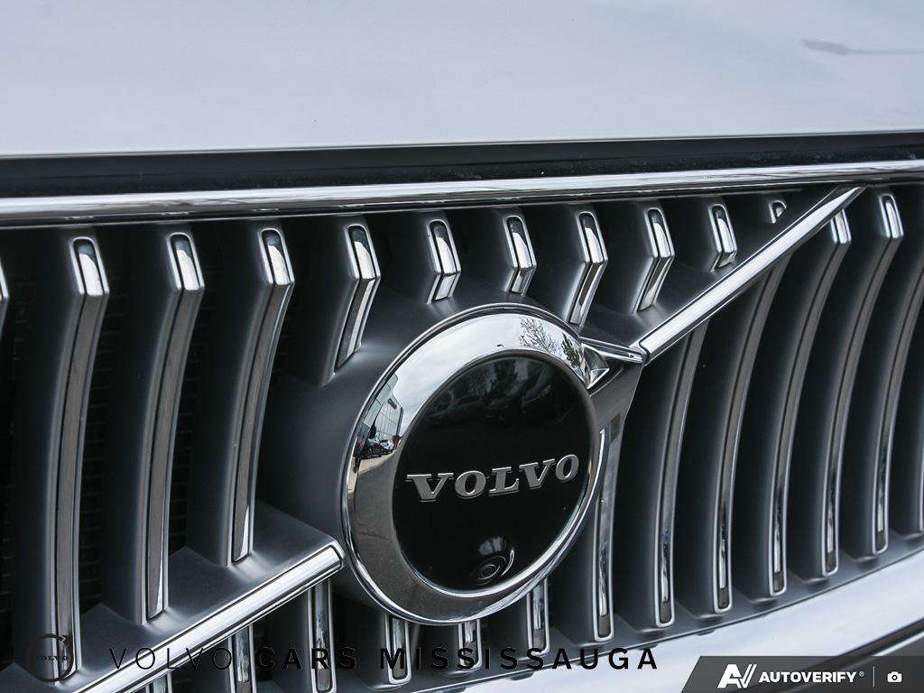 2022 Volvo XC90 Plug-In Hybrid thumb 9