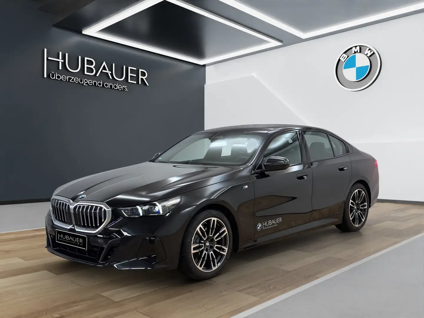 BMW 520 d Limousine [M Sport, ACC, RFK, h&k Sound] Schwarz - 1