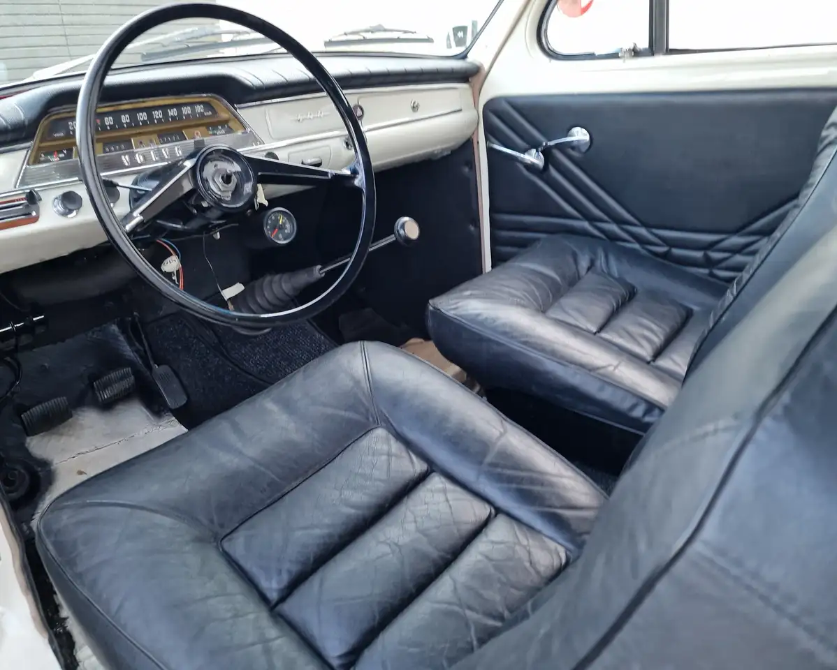Volvo PV544 Coupe mit Faltschiebedach, foto 6