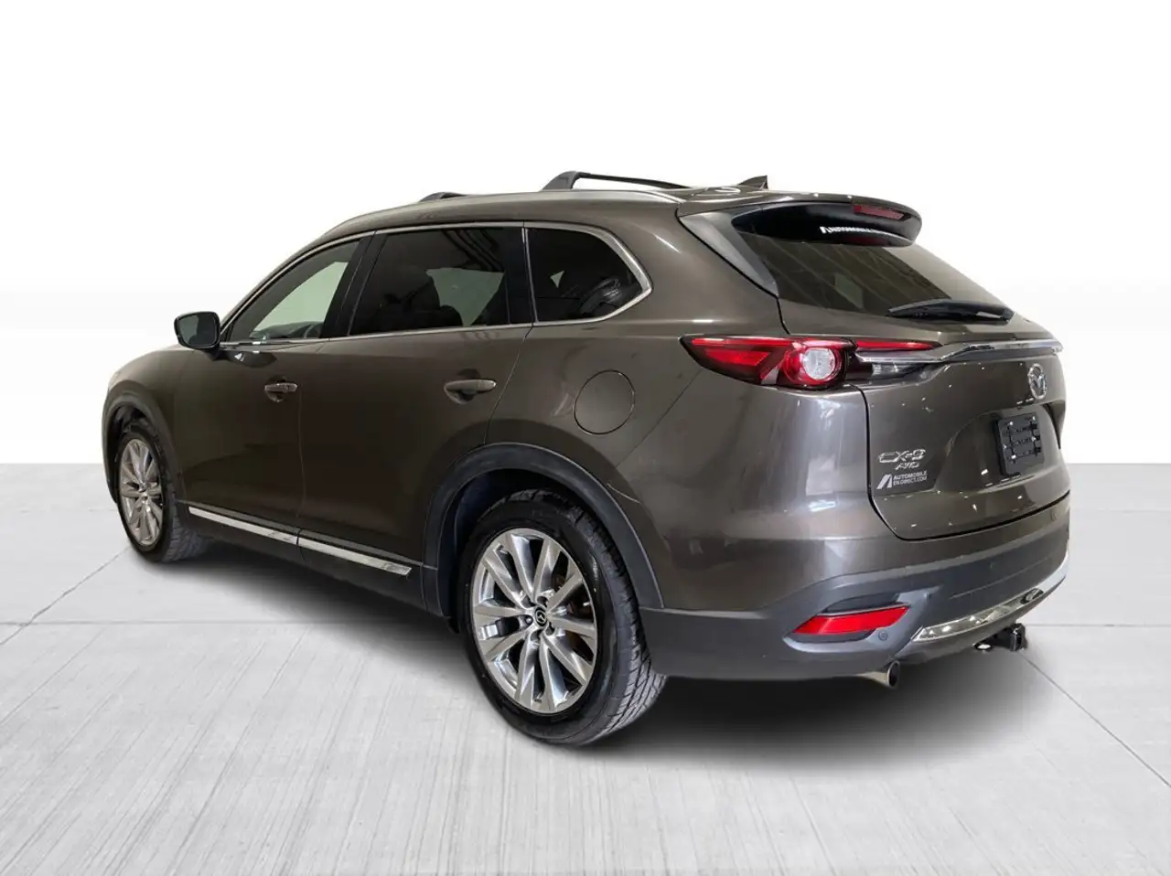 Mazda CX-9 снимка Mazda CX-9