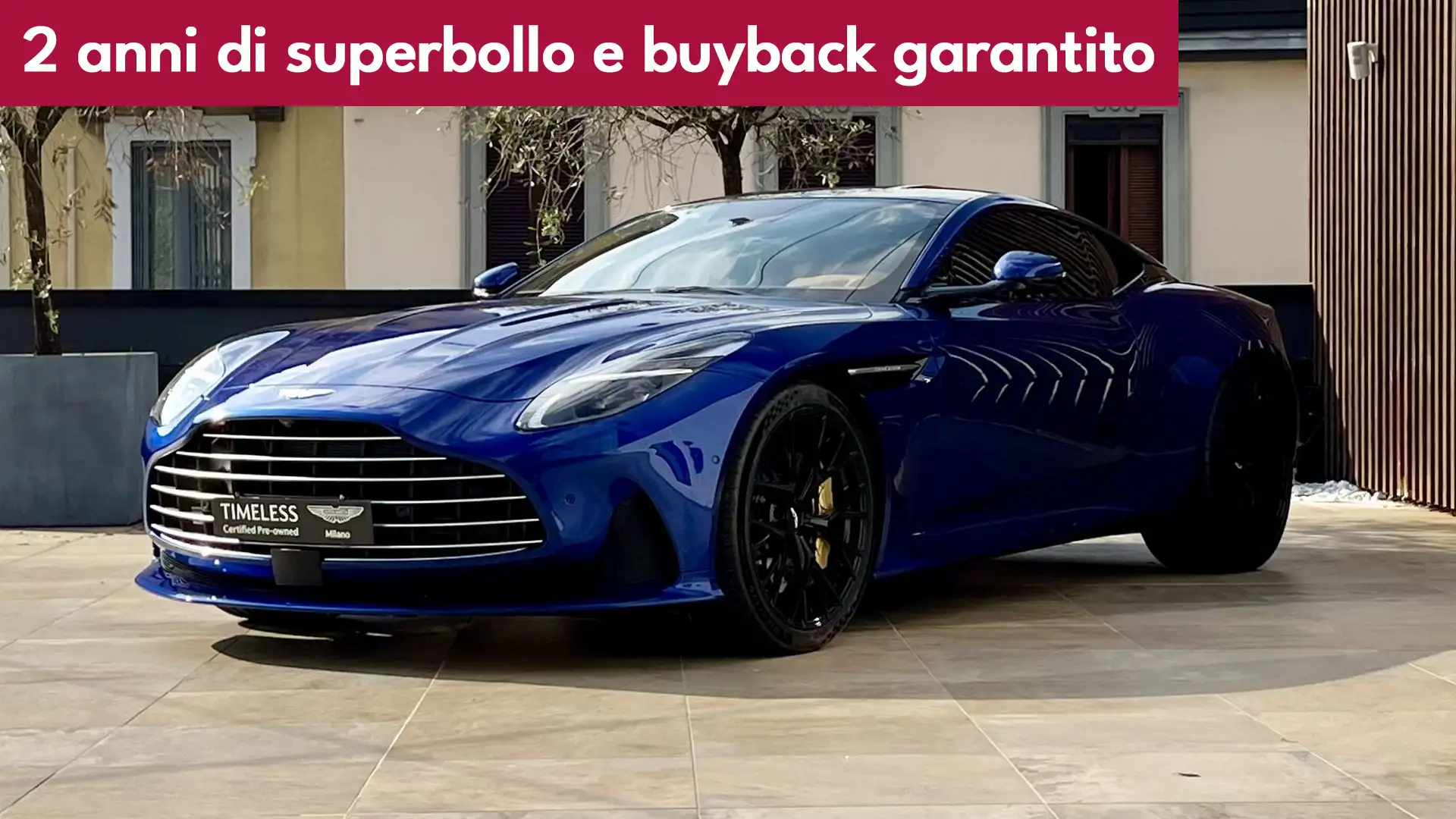 Aston Martin DB12 Coupe 4.0 V8 auto Blue - 1