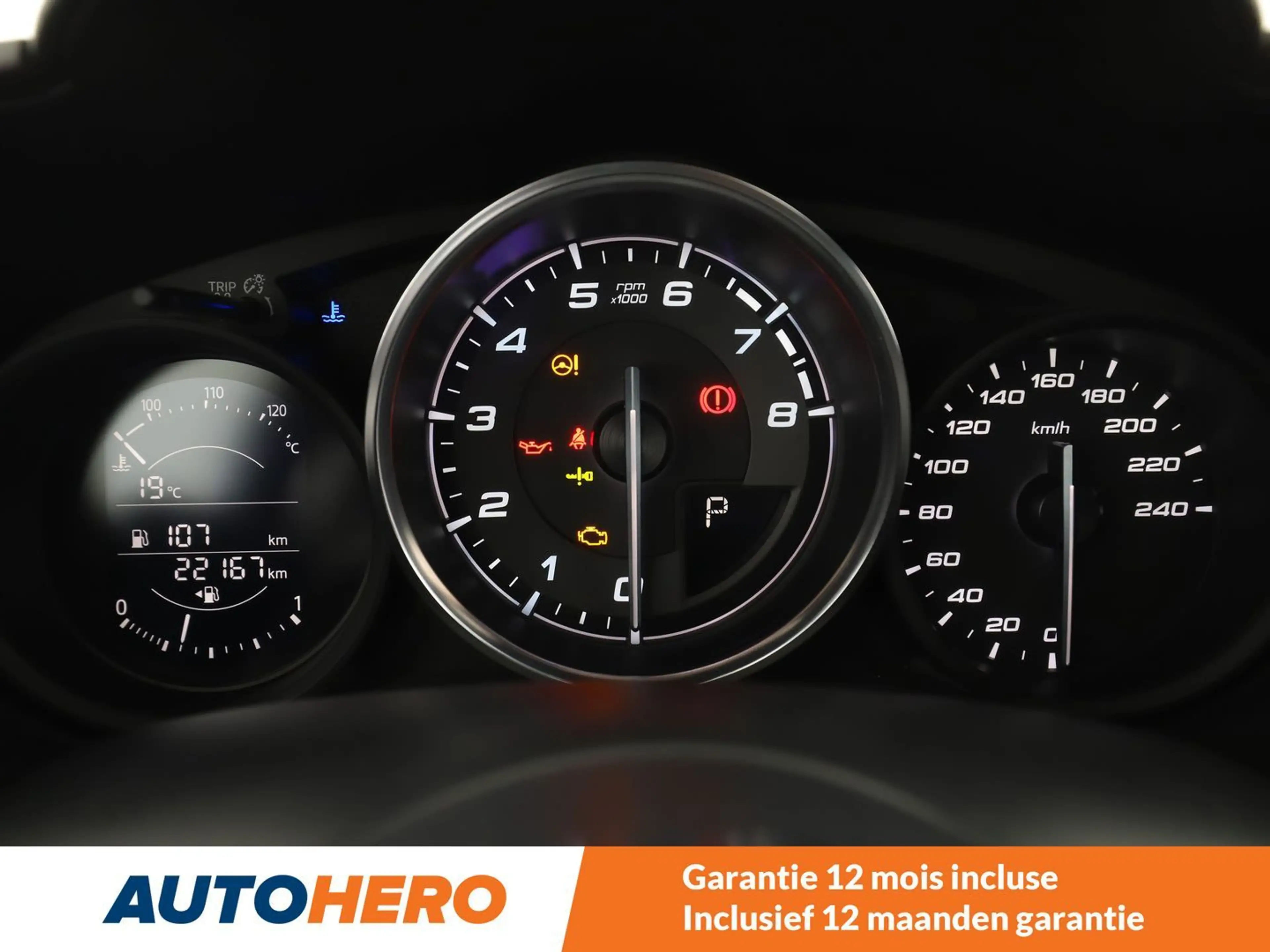 Fiat 124 Spider 1.4 Turbo Lusso — photo 6
