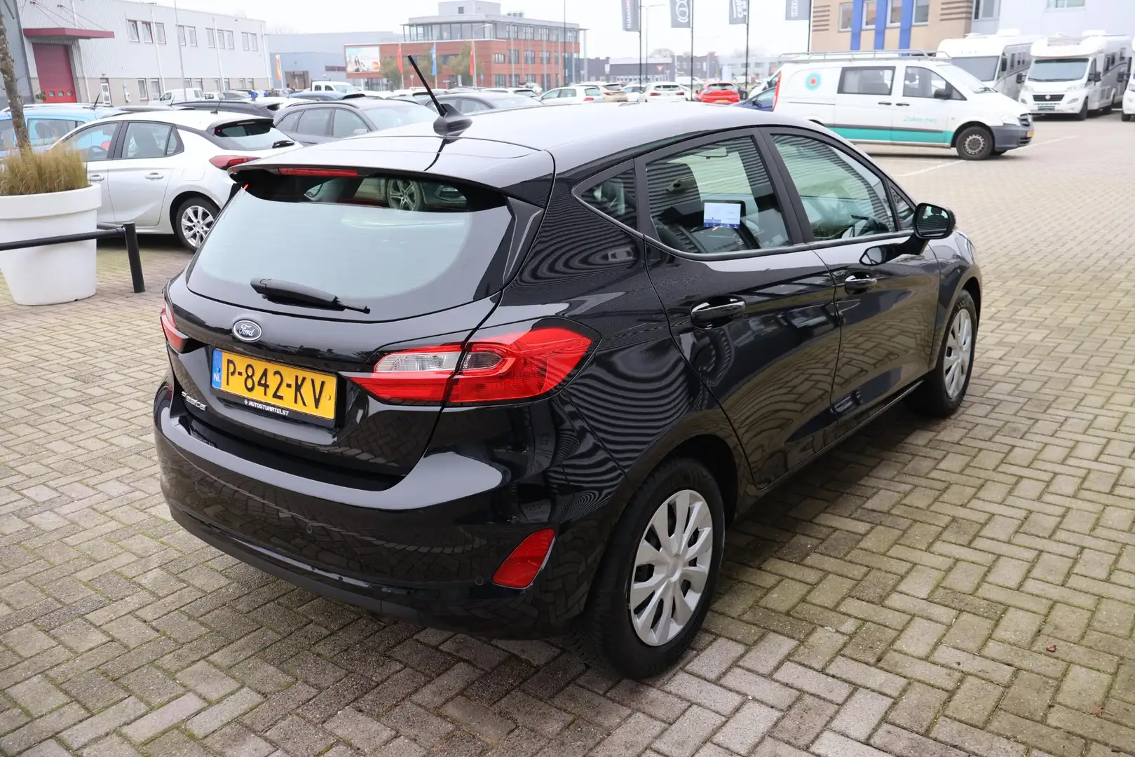 Ford Fiesta 1.0 Connected NL-Auto | Volledig Onderh. | BTW | C Zwart - 2